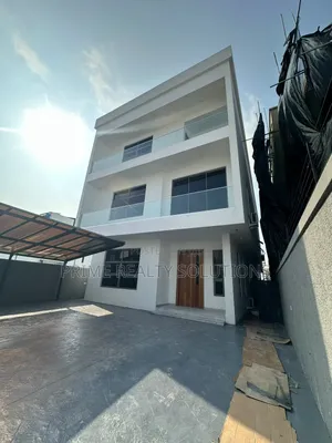 5bdrm Duplex in Location: Ikoyi for sale
