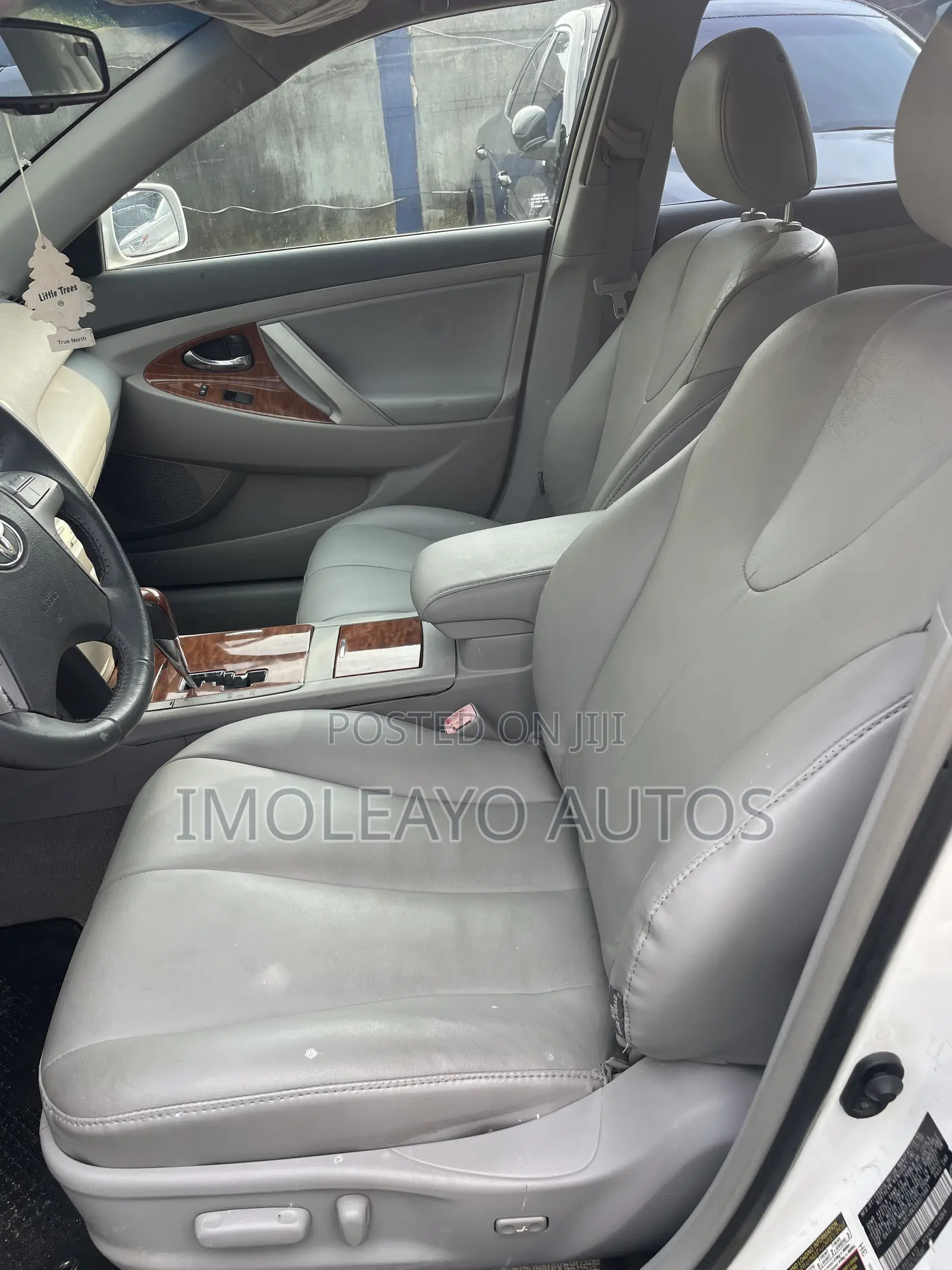 Toyota Camry 2009 White
