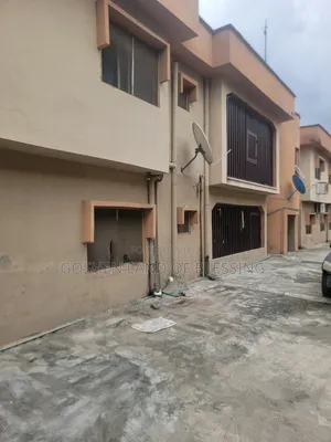 3bdrm Block of Flats in Ago Palace Way Okota for sale