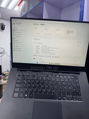 Laptop Dell Precision 5530 32GB Intel Core i9 SSD 512GB