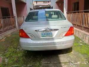 Toyota Avalon 2002 Silver
