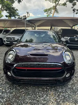 Mini Clubman Cooper S ALL4 2017 Brown