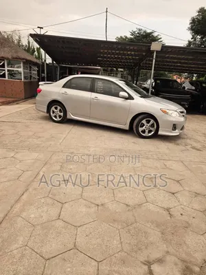 Toyota Corolla S 4dr Sedan (1.8L 4cyl 4A) 2013 Silver