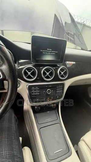Mercedes-Benz CLA-Class CLA 250 Sedan 2016 Purple