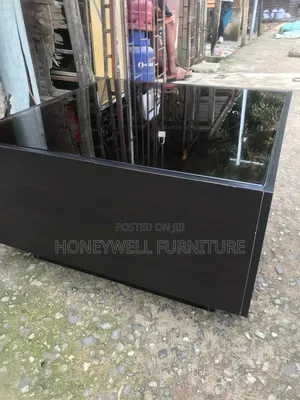Coffee Table With 10mm Tinted Glass Top