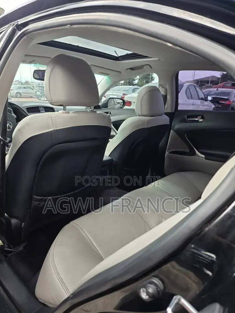 Lexus IS 250 2012 Black
