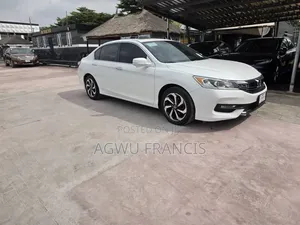 Honda Accord EX-L 4dr Sedan FWD (2.4L 4cyl 2A) 2017 White