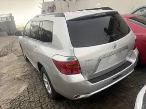 Toyota Highlander V6 2009 Silver