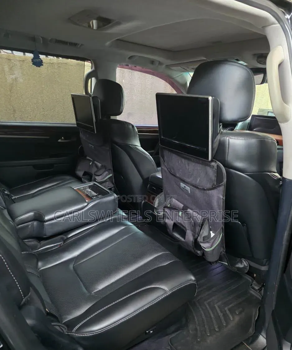 Lexus LX 2016 Black
