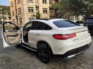Mercedes-Benz GLE-Class 2016 White