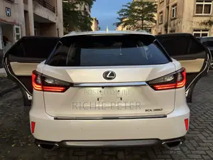 Lexus RX 350 AWD 2018 White