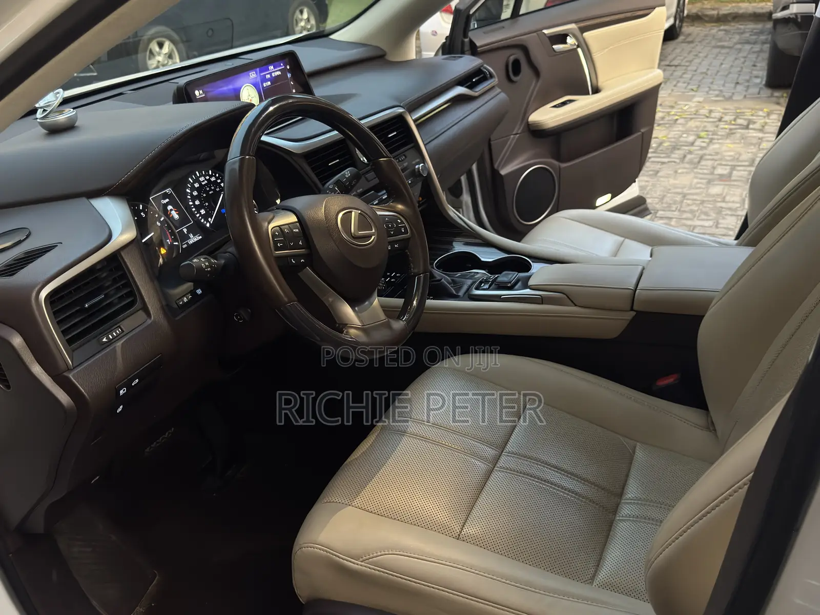 Lexus RX 350 AWD 2018 White