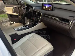 Lexus RX 350 AWD 2018 White