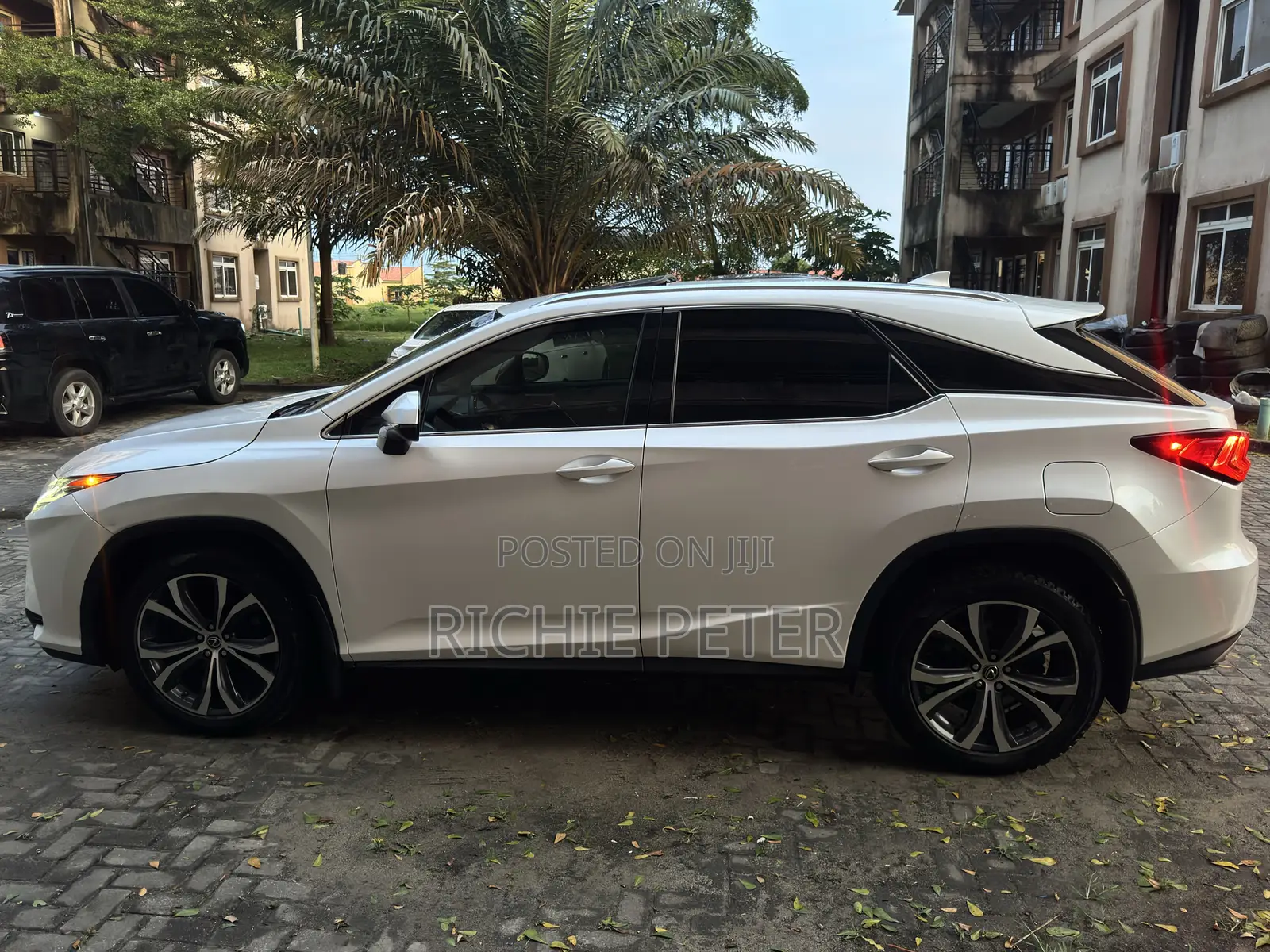 Lexus RX 350 AWD 2018 White