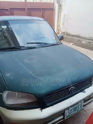 Toyota RAV4 2002 Green