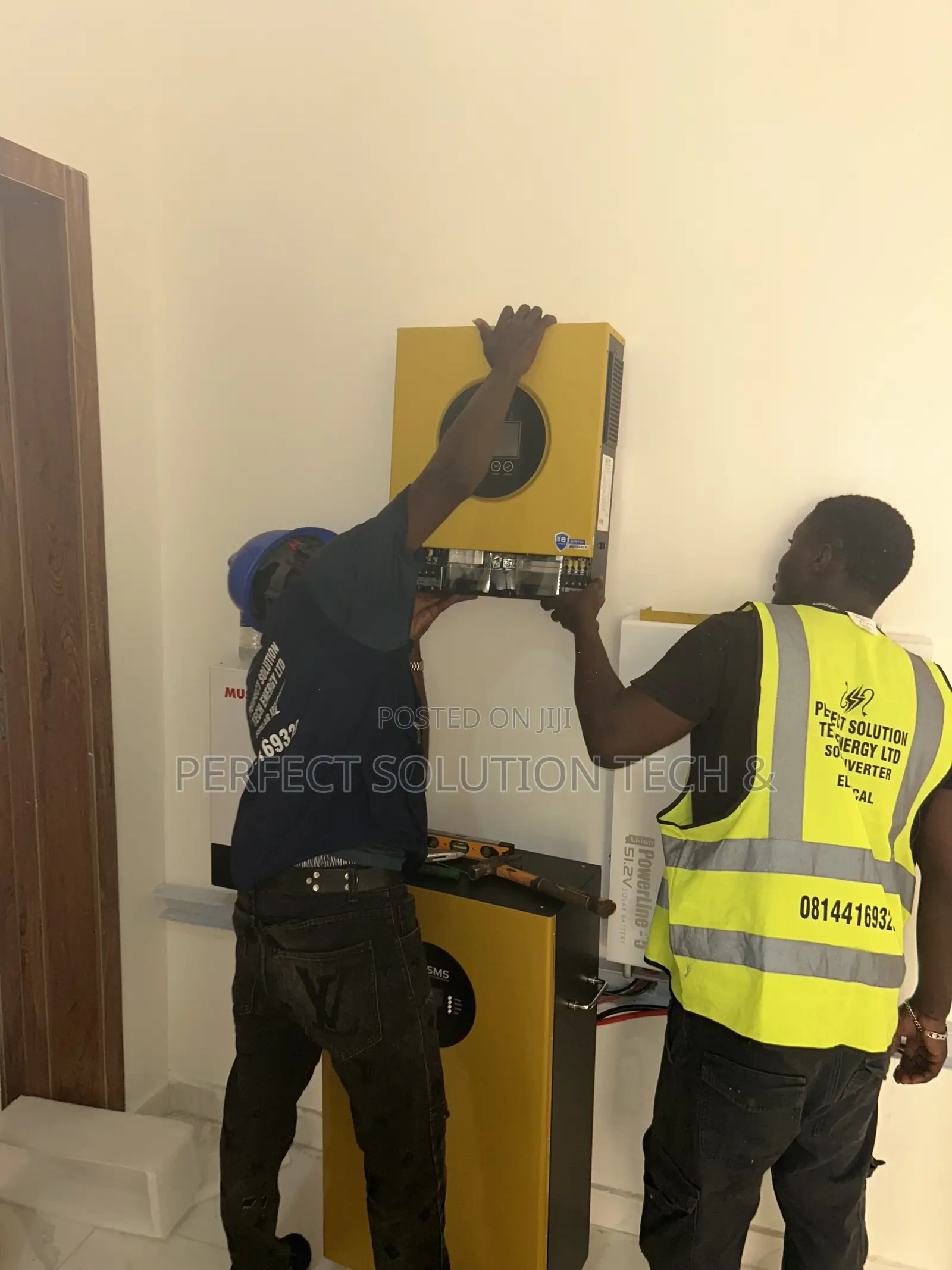 Solar Sells and Installer