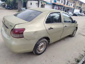 Toyota Yaris 2006