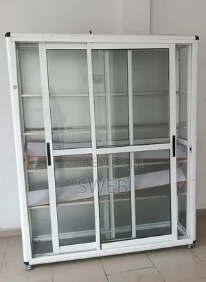 Big Show Glass for Jewelry Display