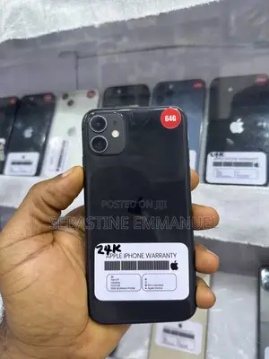 Apple iPhone 11 64 GB Black