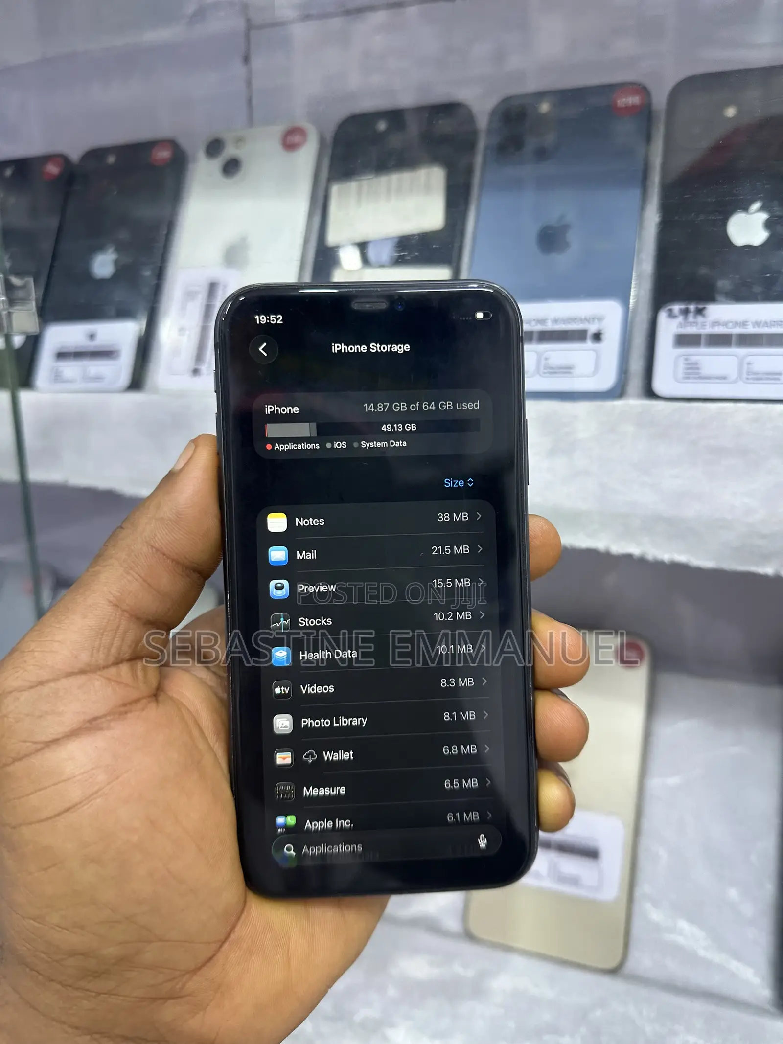 Apple iPhone 11 64 GB Black
