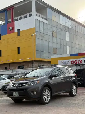 Toyota RAV4 Limited 4dr SUV (2.5L 4cyl 6A) 2015 Gray