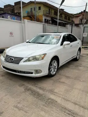 Lexus ES 350 2011 White