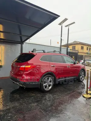 Hyundai Santa Fe 2015 Red