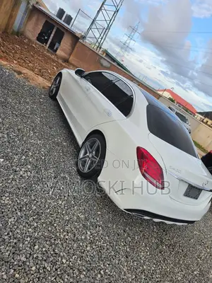 Mercedes-Benz C400 2018 White