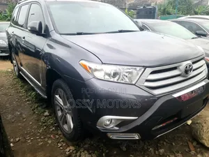 Toyota Highlander 2013 Gray