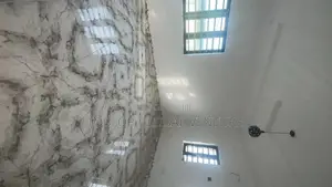 2bdrm Apartment in Adeoyo for rent