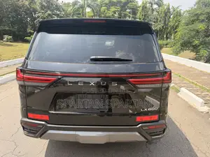 Lexus LX 600 2025 Black