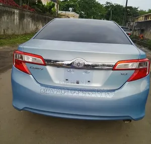 Toyota Camry 2012 Blue