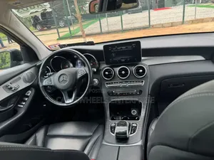 Mercedes-Benz GLC-Class 2018 Black