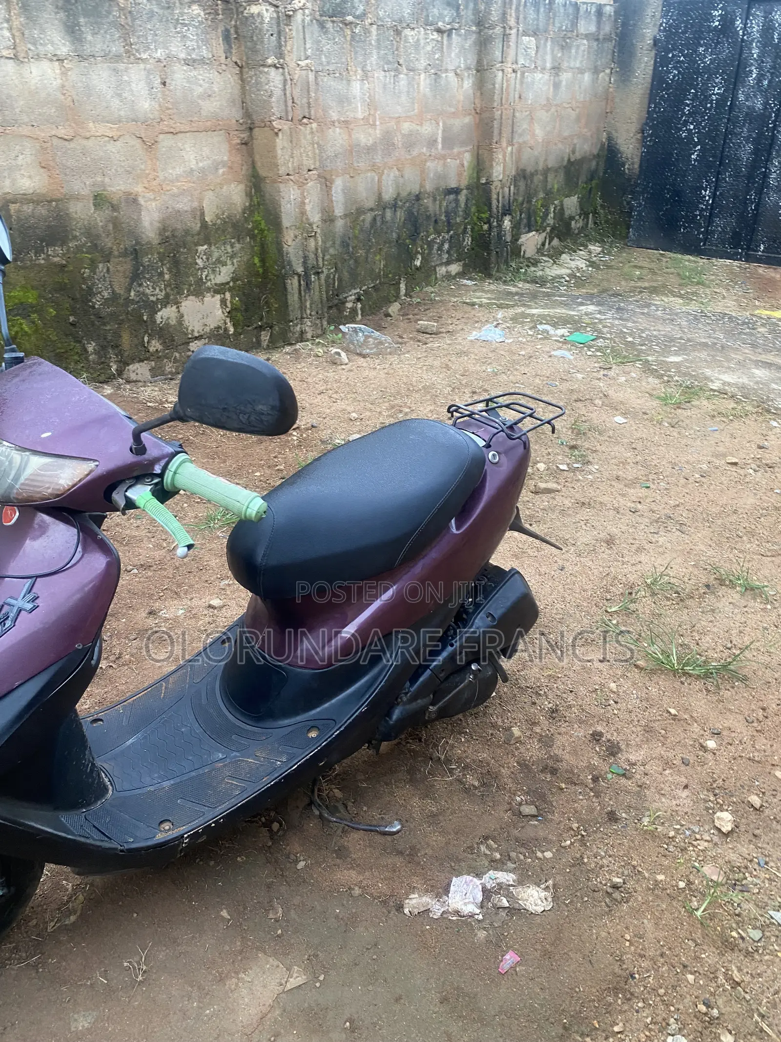 Honda 2017 Beige