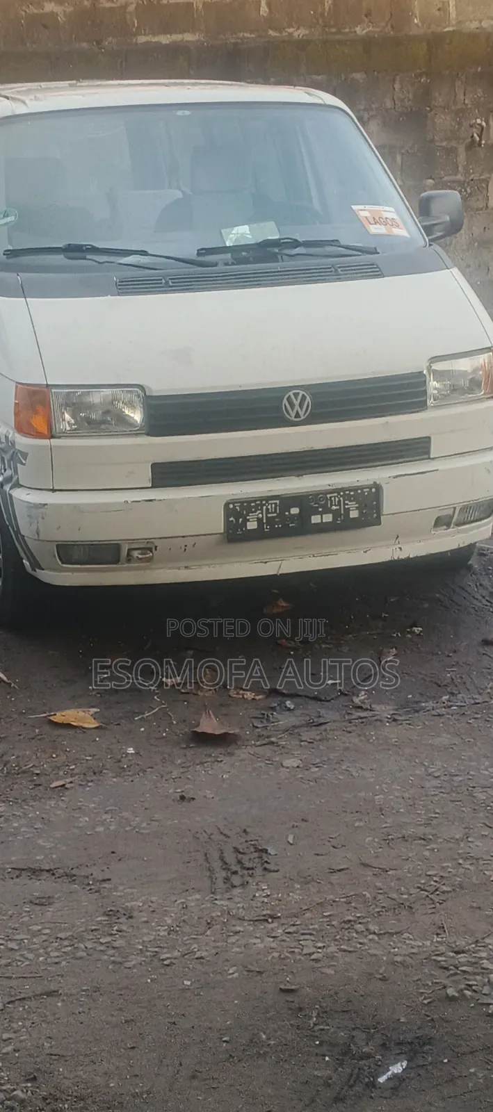 Volkswagen Microbus 2001 White