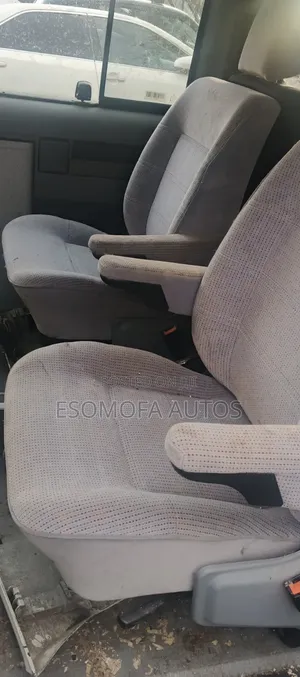 Volkswagen Microbus 2001 White