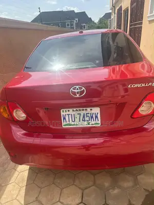 Toyota Corolla LE 4dr Sedan (1.8L 4 cyl 4A) 2009 Red