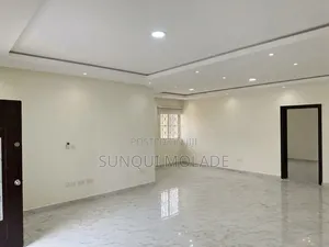 3bdrm Apartment in Aguda / Surulere for rent