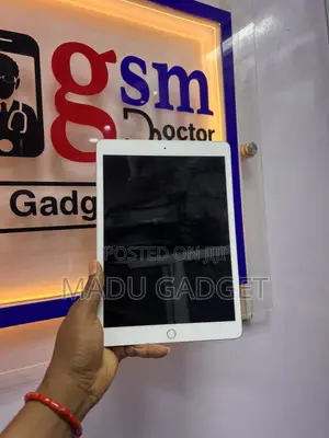 Apple iPad 10.2 (2019) 128 GB White