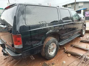 Ford Excursion 2004 Black