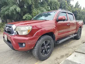 Toyota Tundra TRD PRO 4dr Double Cab 4WD SB (5.7L 8cyl 6A) 2015 Red