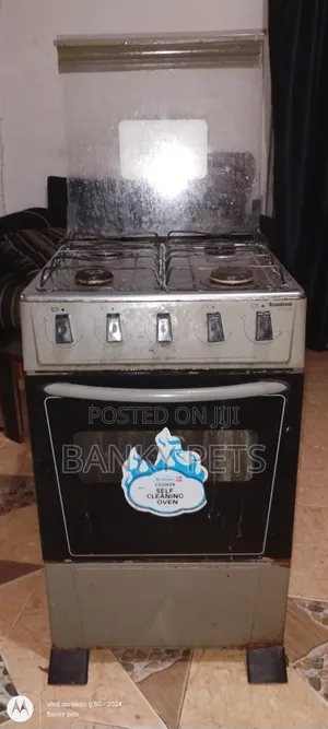 4 Burner Gas Cooker