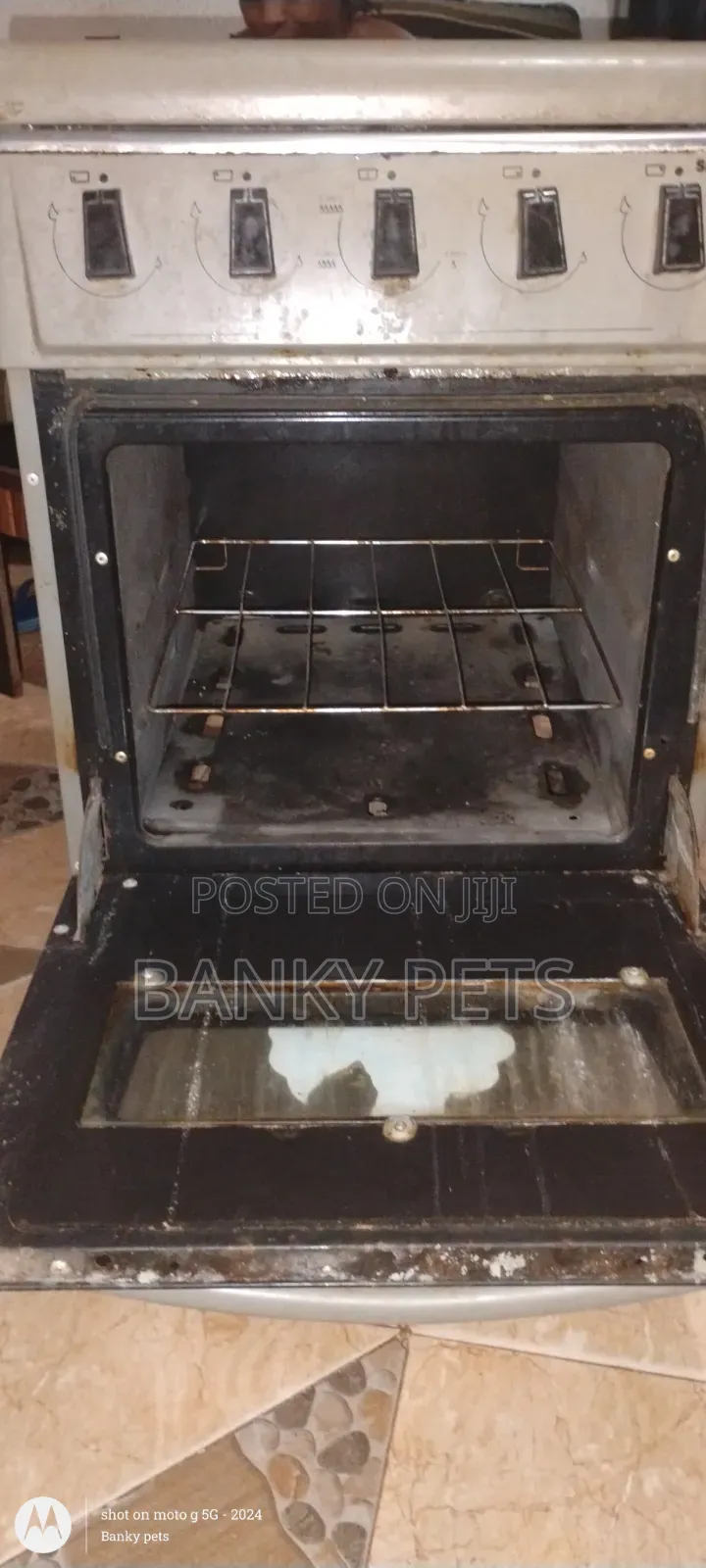 4 Burner Gas Cooker