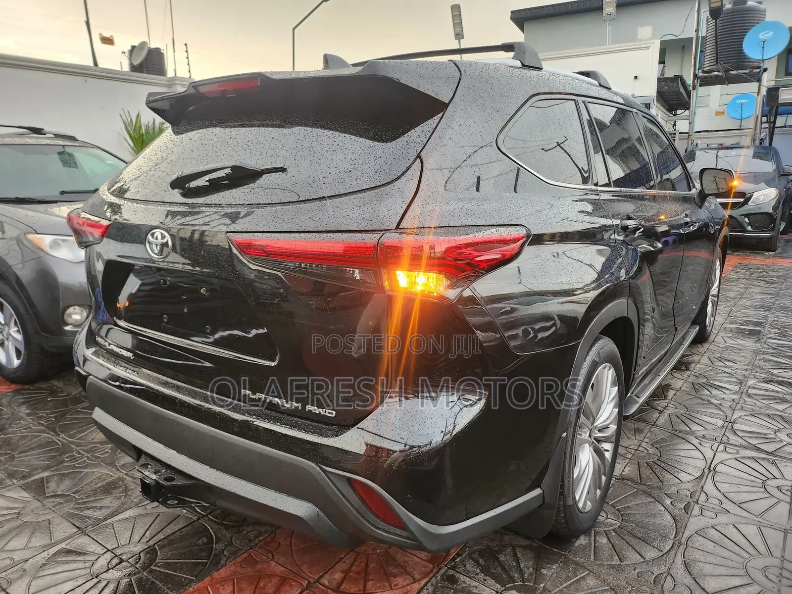 Toyota Highlander Platinum 2021 Black