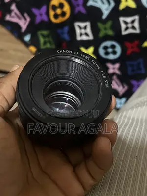 Canon 50 Mm Lens F1.8 STM