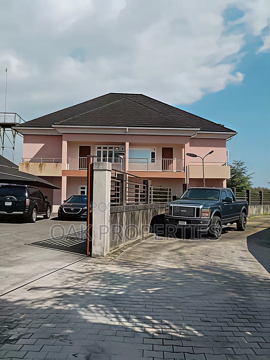 3bdrm Duplex in Old Gra for rent