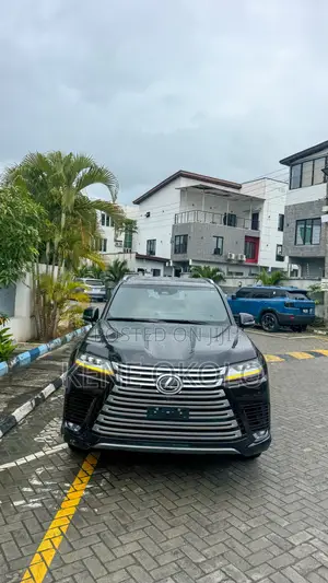 Lexus LX 600 2025 Black