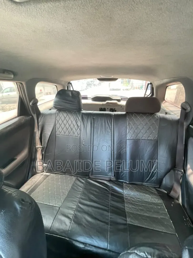 Toyota Matrix 2004 Blue