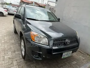 Toyota RAV4 2.5 2010 Black