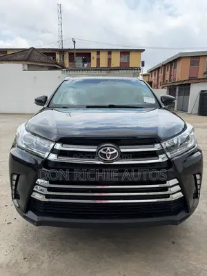 Toyota Highlander 2015 Black